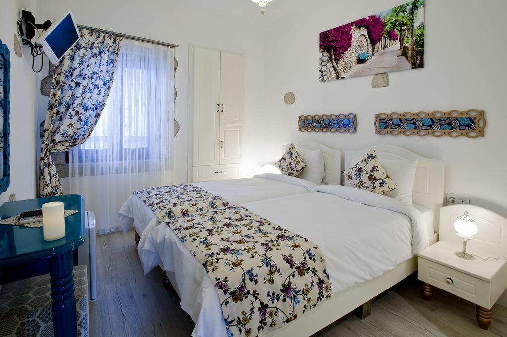 Lodos Butik Hotel Алачати Экстерьер фото