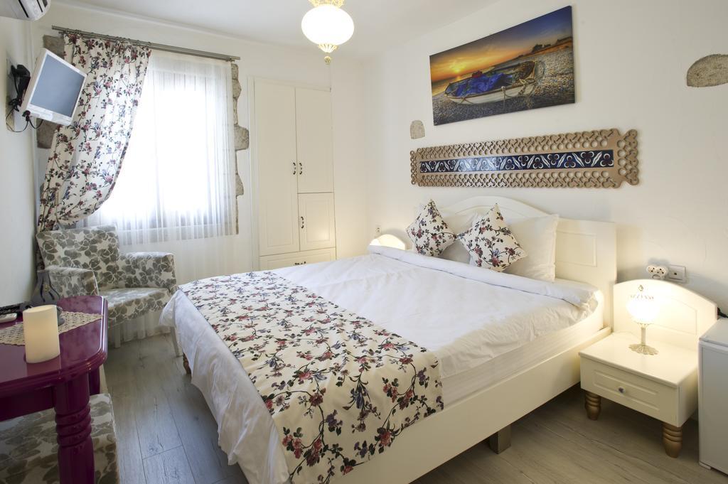 Lodos Butik Hotel Алачати Экстерьер фото
