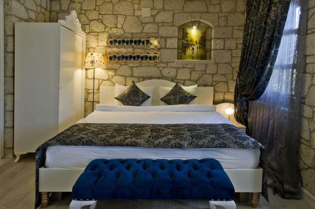 Lodos Butik Hotel Алачати Экстерьер фото